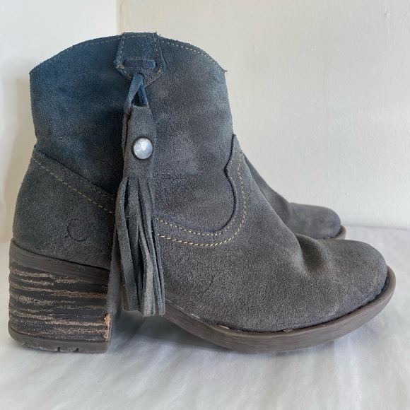 Born Alondra booties boots women's size 7.5 gray leather / suede heeled western - Picture 3 of 9